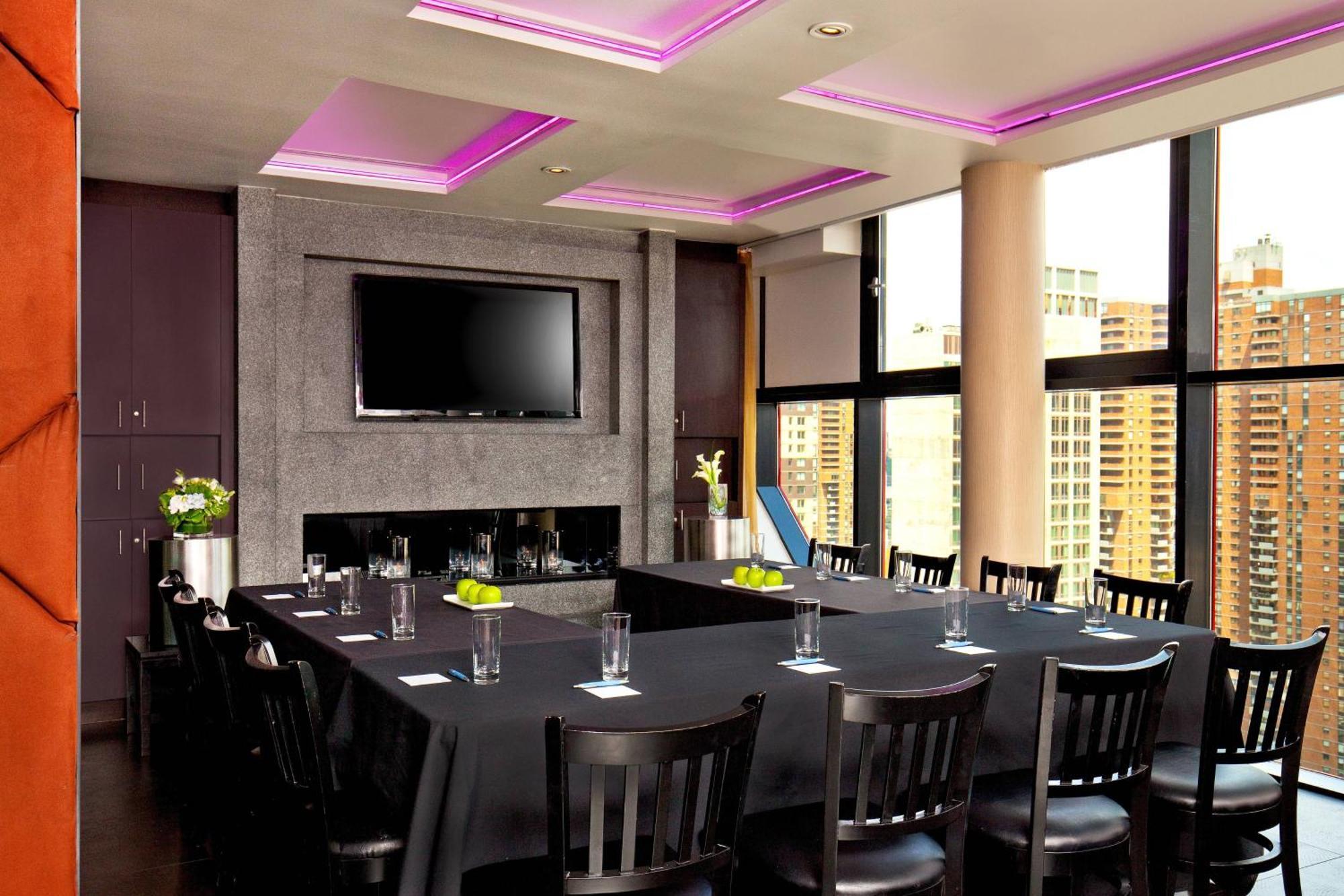 Four Points By Sheraton Midtown - Times Square New York City Exterior photo