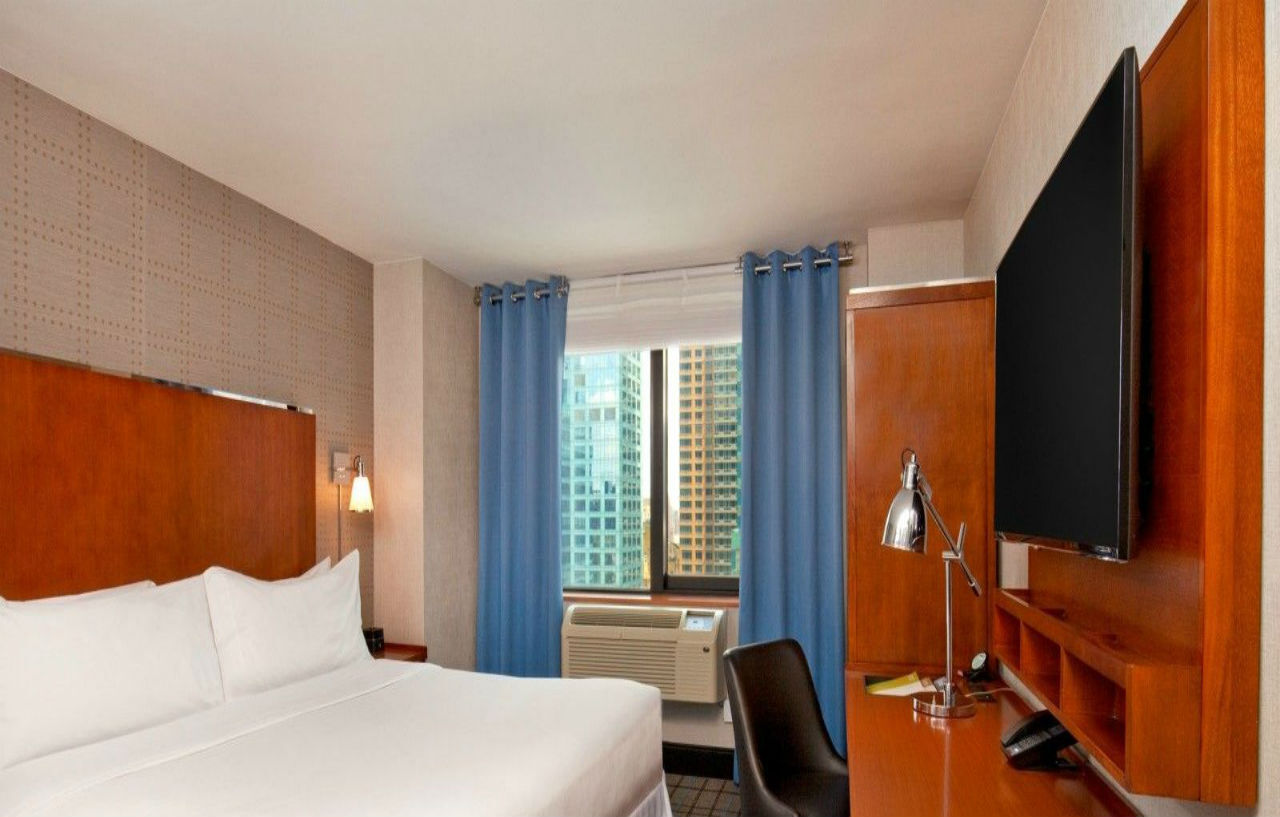 Four Points By Sheraton Midtown - Times Square New York City Exterior photo